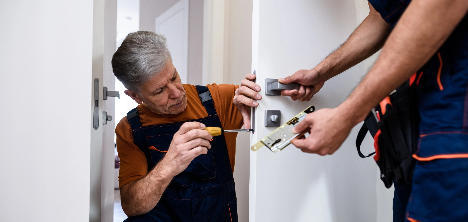 Jenny's Locksmith Locksmith , New Company,  Emergency services, easy website, Free Website,  Key cutting, Best Website Builder,  Lockout assistance, Company Website Serving Dorking